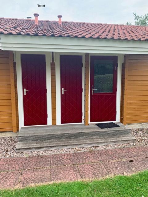 2 Bedroom Fins Chalet Gramsbergen Dış mekan fotoğraf